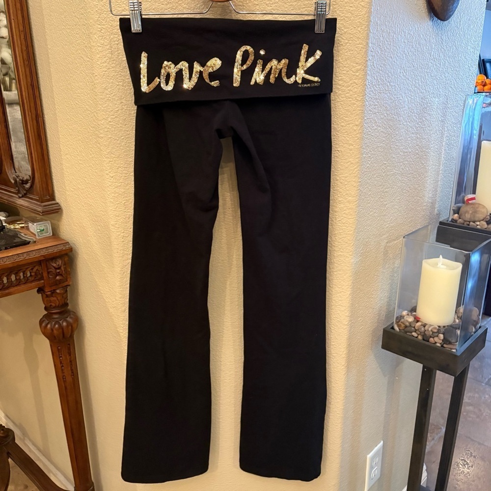 PINK Victoria’s Secret Black ‘Love Pink’ Gold Sequin Yoga Fold Over Pants-Small